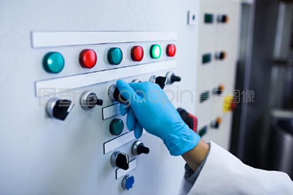 从手动操作到生物技术革新 开启新时代的生物工程技术开发